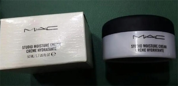 moisture是什么护肤品的牌子