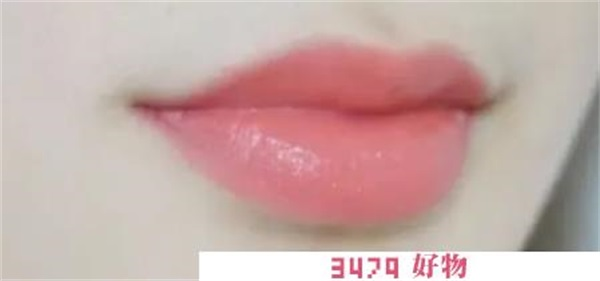 西柚色口红适合的肤色、唇色、年龄