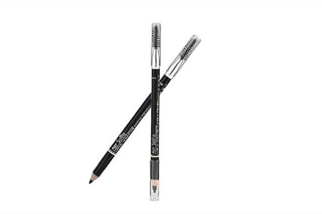 眉笔卸妆卸不掉怎么办，眉笔卸妆只用洗面奶可以吗