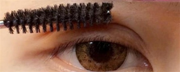 有哪些小技巧帮你掌握画眉方法，