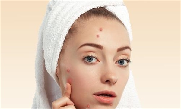 正确的控油方法，日常皮肤油油怎么办