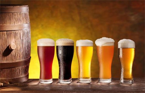 防止脸部毛孔保湿工作要做好，脸上毛孔粗大怎么办