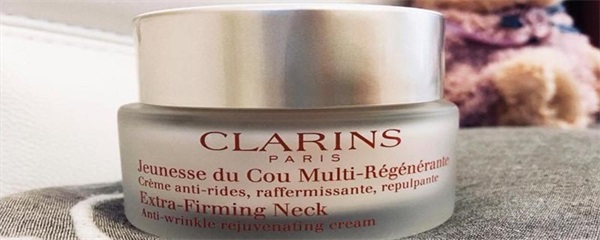 颈霜可不可以涂脸上，