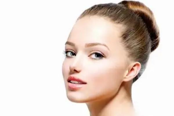 玻尿酸填充下巴要多少钱，玻尿酸填充下巴要打麻药吗