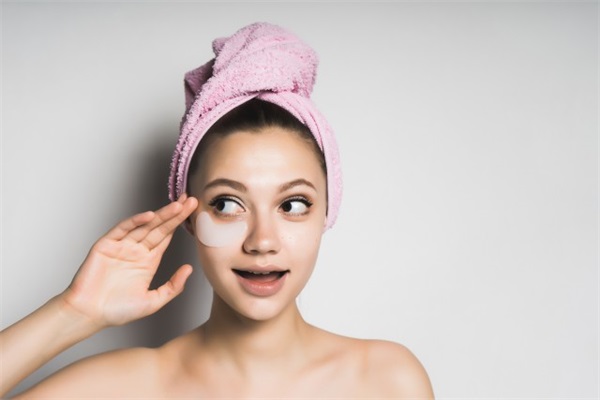 怎样去除眼部细纹，去除眼部细纹的三大方法