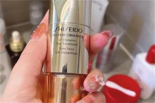 资生堂眼霜哪款好，这三款对黑眼圈眼部松垮改善