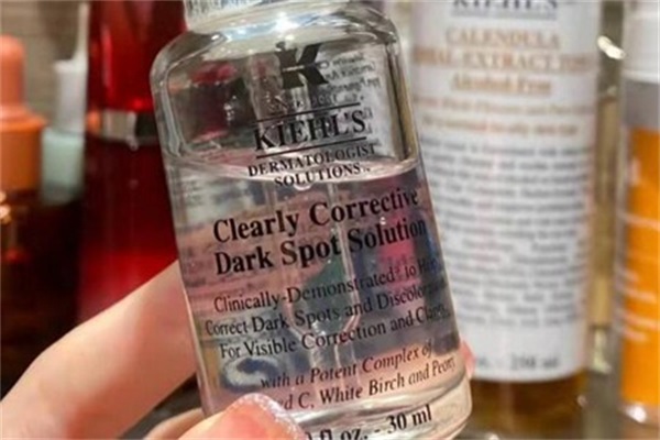 美白精华哪个牌子有效果，这四款精华有效美白补水抗氧化