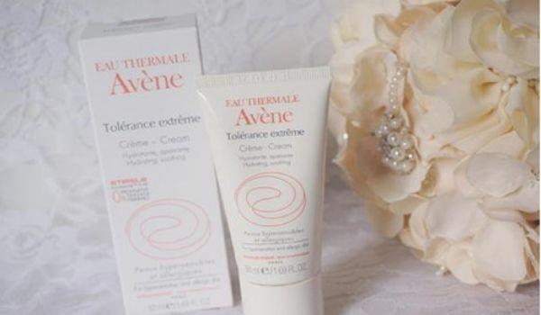 油性敏感肌用什么水乳，油性敏感肌适合的水乳