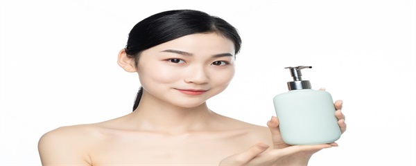 磨砂膏和身体乳的差别，身体乳和磨砂膏的区别