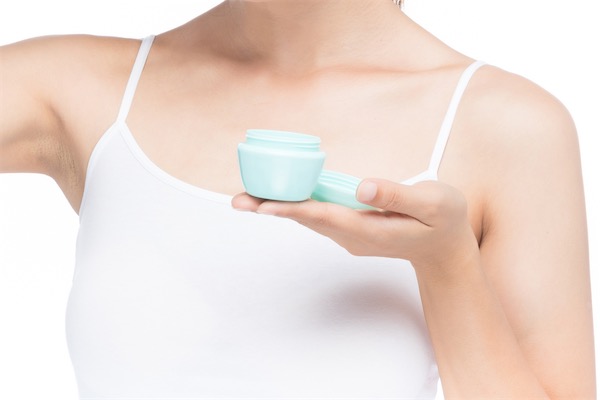 保湿面霜适合油性皮肤吗