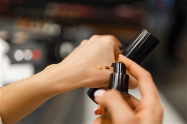 韩妆要用遮瑕膏吗