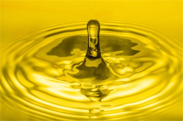 荷荷巴油擦脸有什么作用