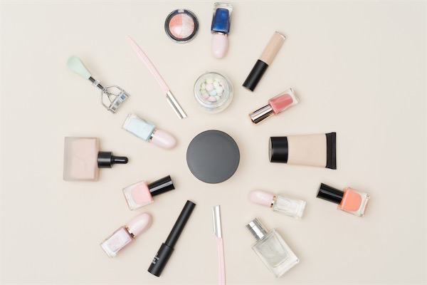 刚学化妆需要什么化妆品