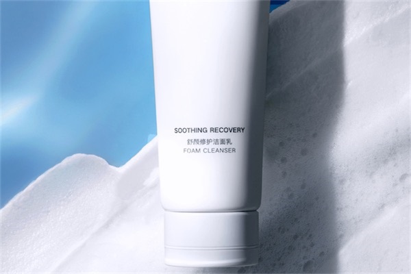 至本洗面奶有致痘成分吗