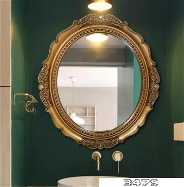 镜子越擦越模糊怎么办