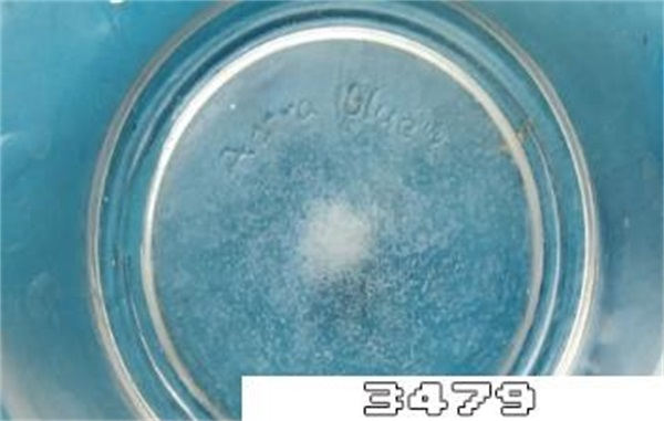 爽肤水里有白色漂浮物还能用吗