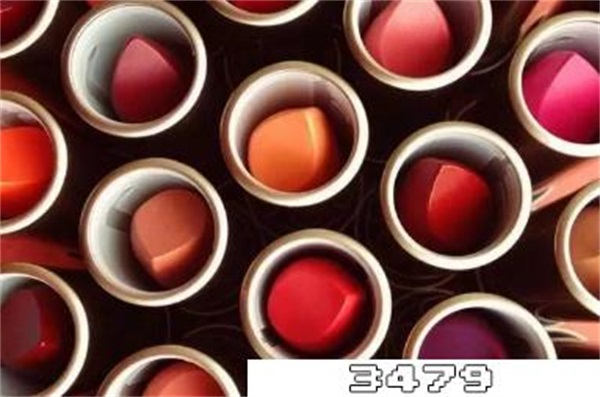 口红过期了还可以继续使用吗，口红过保质期能用吗