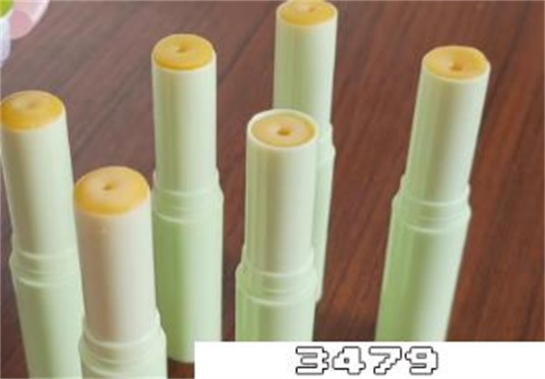 唇膏可以吃吗，唇膏安全吗