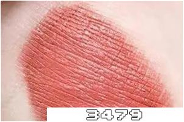 怎么才能让口红不掉色维持一整天