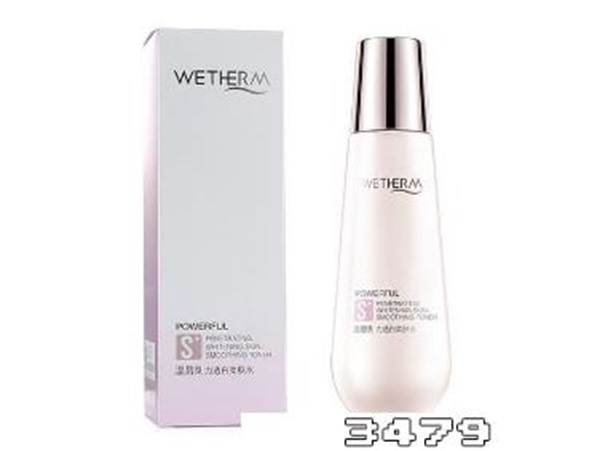 爽肤水和柔肤水的区别哪个更补水，敏感肌肤用爽肤水还是柔肤水