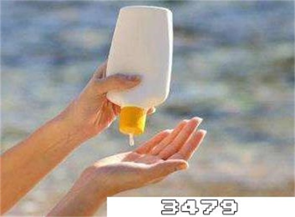 物理防晒霜需要用卸妆水洗掉吗女生