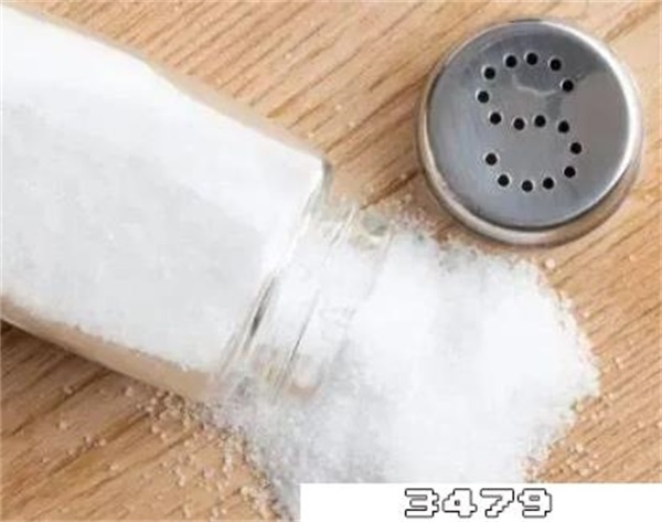 用食盐辨别口红有科学依据吗，用食盐辨别口红含铅汞