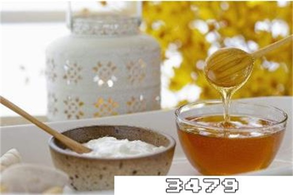 珍珠粉蜂蜜面膜的功效有哪些，蜂蜜和珍珠粉做面膜有什么功效