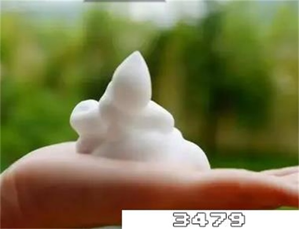 一天用几次洗面奶洗脸最好，用洗面奶洗脸一天几次